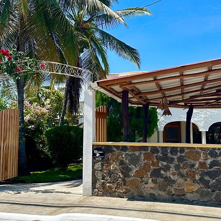 Hostal Suenos Silvestres Пуэрто-Айора Экстерьер фото