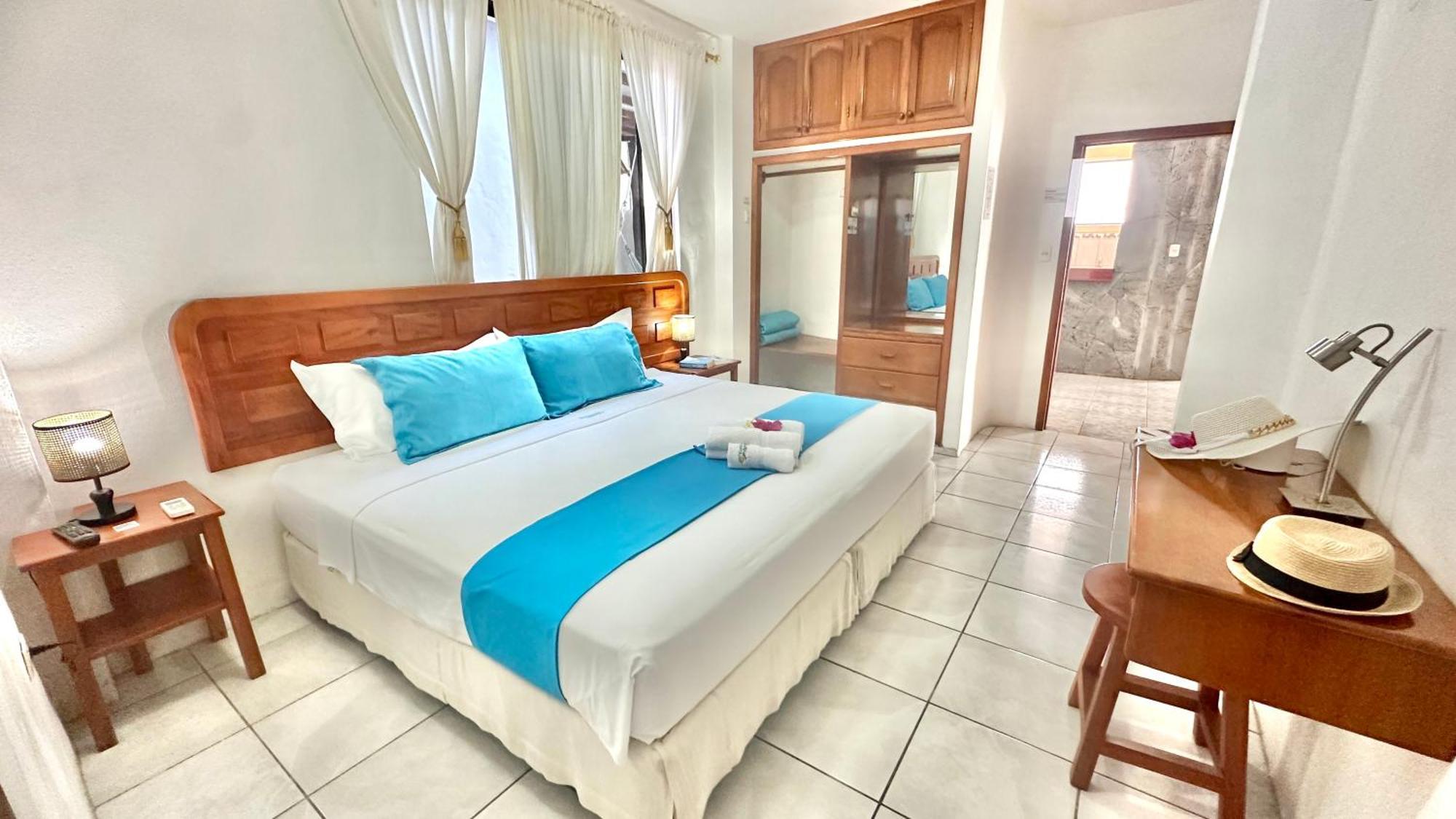 Hostal Suenos Silvestres Пуэрто-Айора Экстерьер фото