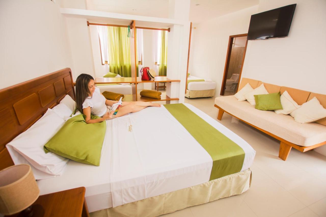 Hostal Suenos Silvestres Пуэрто-Айора Экстерьер фото