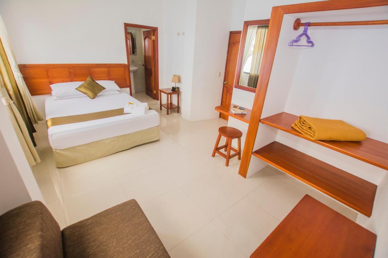 Hostal Suenos Silvestres Пуэрто-Айора Экстерьер фото