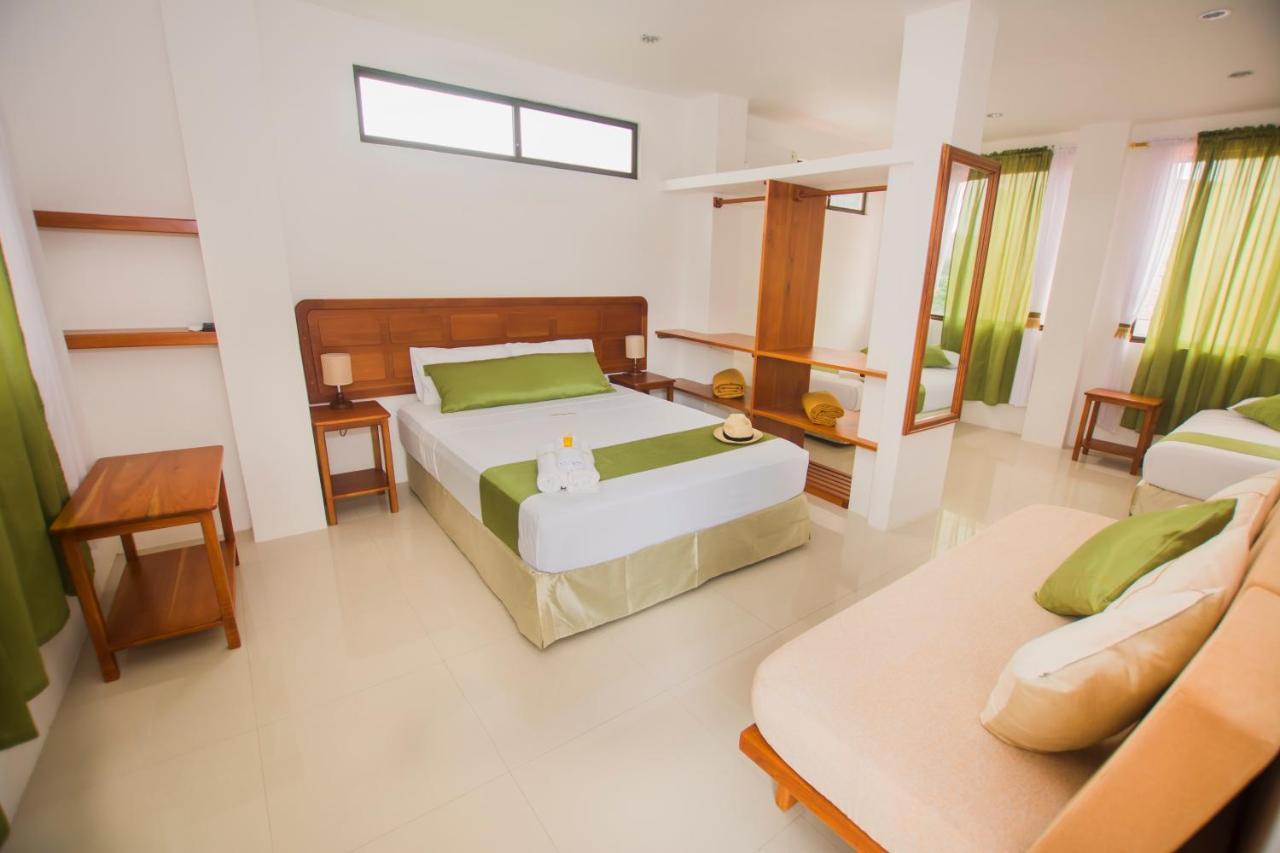Hostal Suenos Silvestres Пуэрто-Айора Экстерьер фото